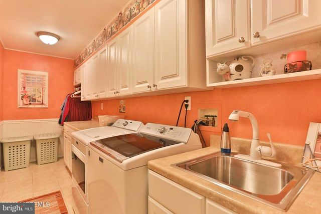486 MERMAID DRIVE, Manahawkin, NJ 08050