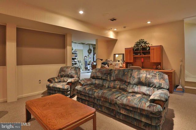 486 MERMAID DRIVE, Manahawkin, NJ 08050