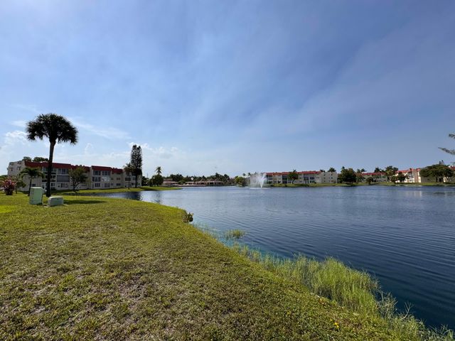 2831 E Sunrise Lakes Drive E 311, Sunrise, FL 33322