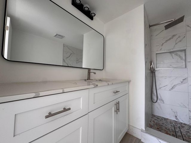 2831 E Sunrise Lakes Drive E 311, Sunrise, FL 33322