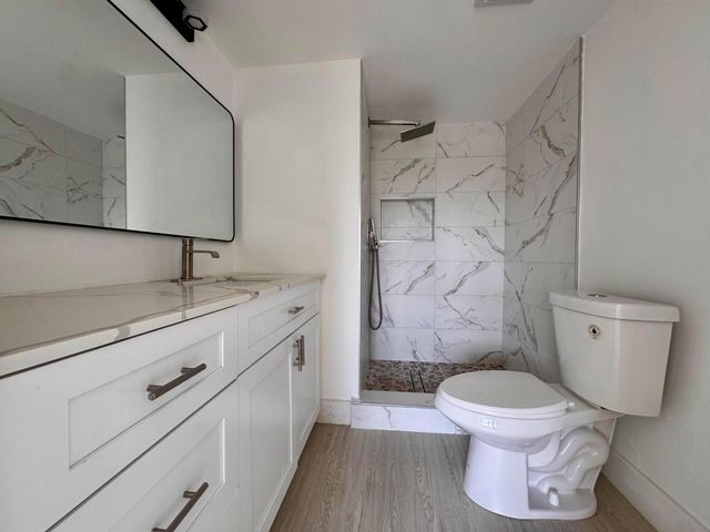 2831 E Sunrise Lakes Drive E 311, Sunrise, FL 33322