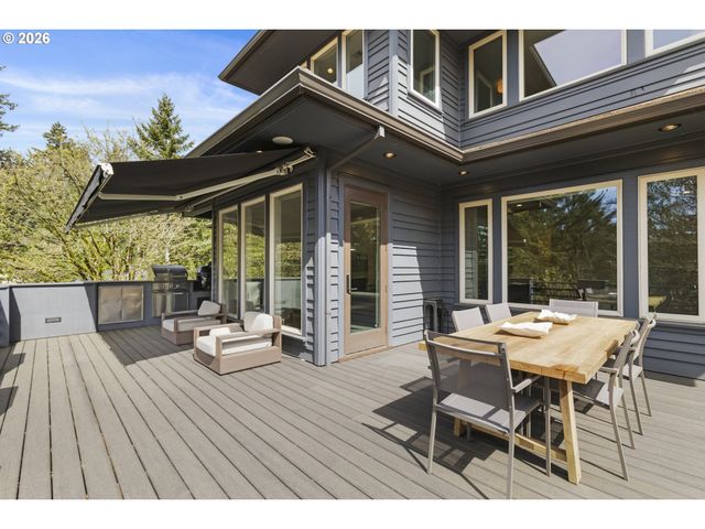 6280 Sw SHERIDAN St, Portland, OR 97225