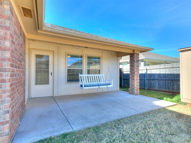 12508 Native Hill Drive, Choctaw, OK 73020