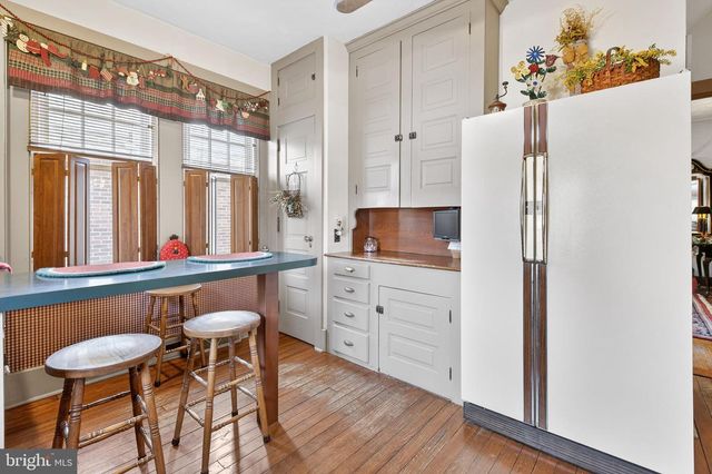 935 CHESTNUT ST, Columbia, PA 17512