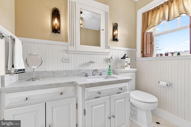 935 CHESTNUT ST, Columbia, PA 17512