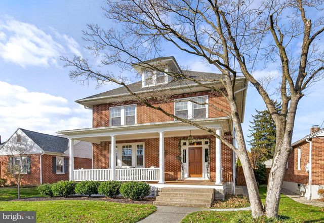 935 CHESTNUT ST, Columbia, PA 17512