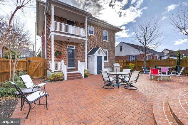 935 CHESTNUT ST, Columbia, PA 17512