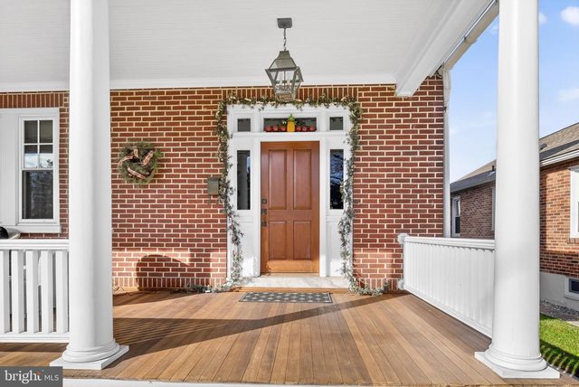 935 CHESTNUT ST, Columbia, PA 17512