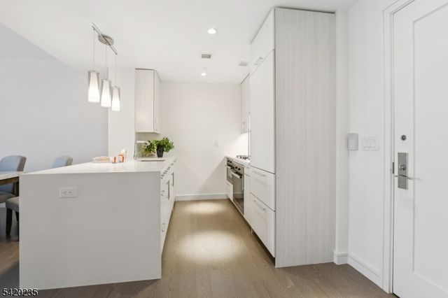 15 Morris Ave 525, Long Branch City, NJ 07740
