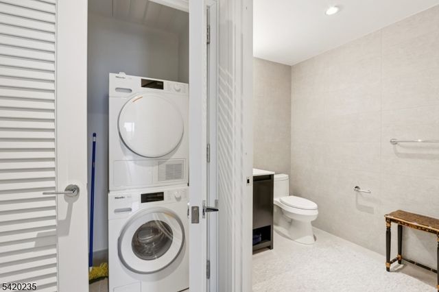 15 Morris Ave 525, Long Branch City, NJ 07740