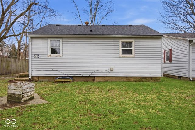 110 Goodrich Avenue, Shelbyville, IN 46176