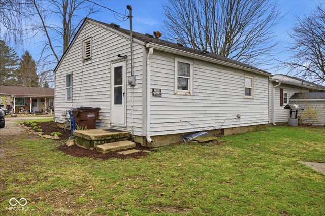 110 Goodrich Avenue, Shelbyville, IN 46176