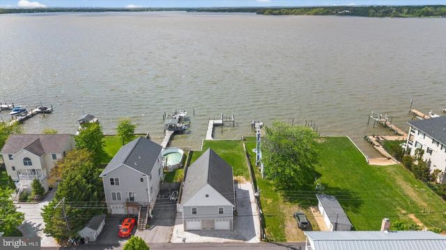 9120 HINTON AVE, Sparrows Point, MD 21219