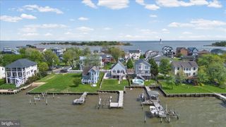 9120 HINTON AVE, Sparrows Point, MD 21219