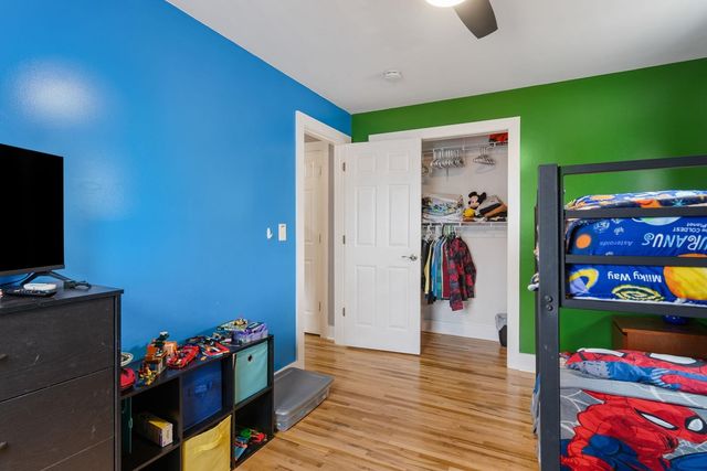 1208 Jones Street, Le Claire, IA 52753