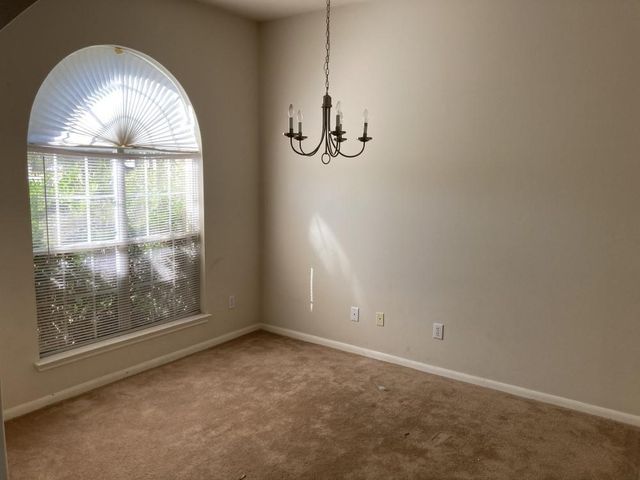 702 Silver Reef, La Marque, TX 77568