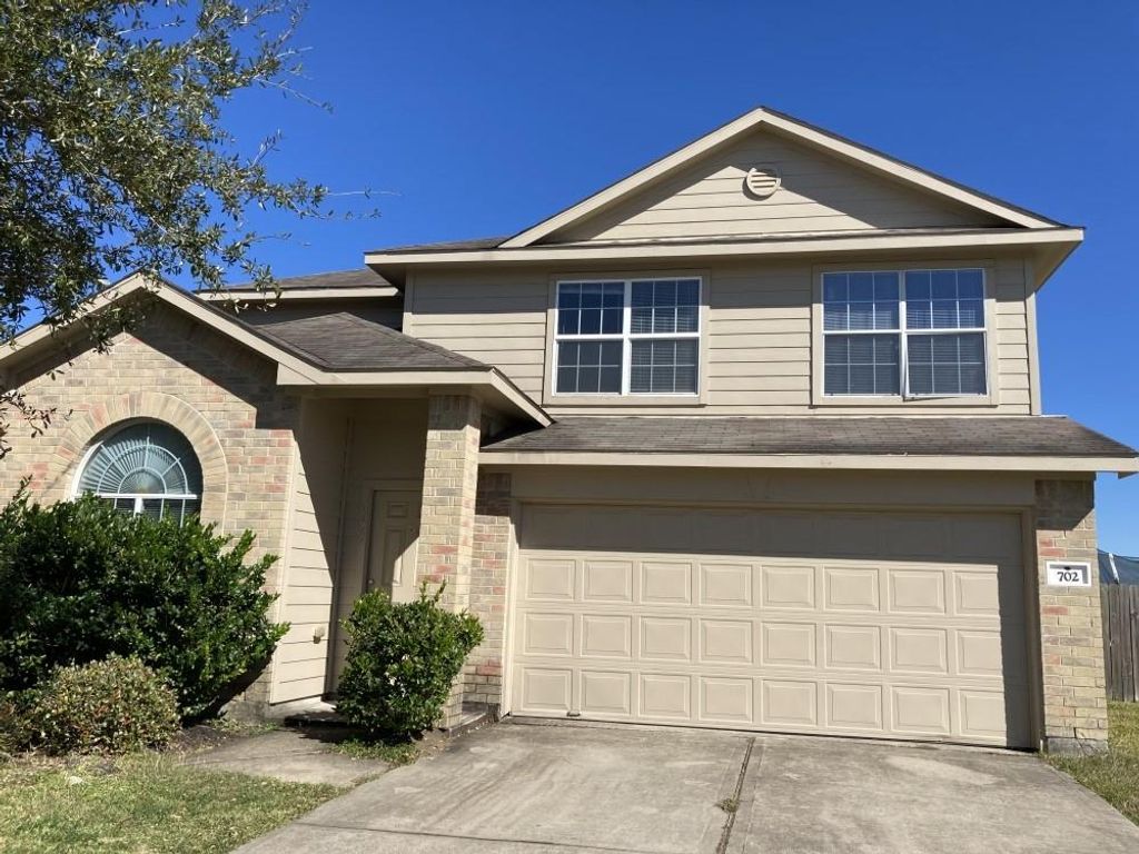 702 Silver Reef, La Marque, TX 77568