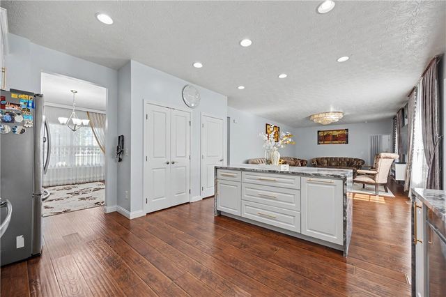 1120 Senna Street, Tipp City, OH 45371