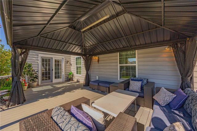 1120 Senna Street, Tipp City, OH 45371