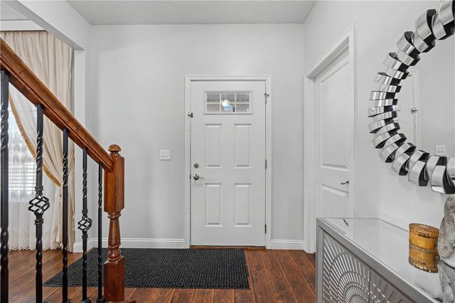 1120 Senna Street, Tipp City, OH 45371