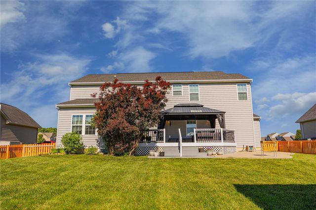 1120 Senna Street, Tipp City, OH 45371