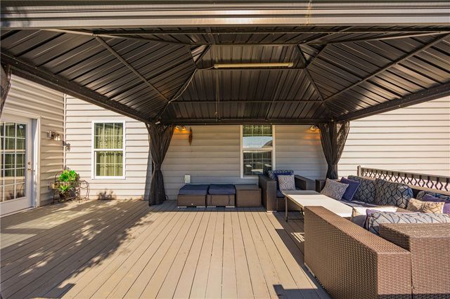 1120 Senna Street, Tipp City, OH 45371