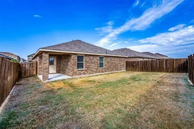 2316 Julia Lane, Forney, TX 75126