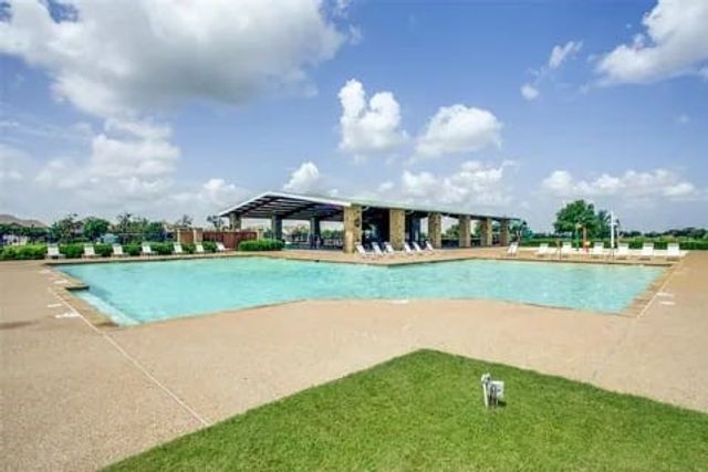 2316 Julia Lane, Forney, TX 75126