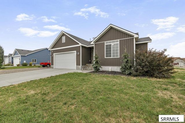 3916 Hemingway Avenue, Idaho Falls, ID 83401