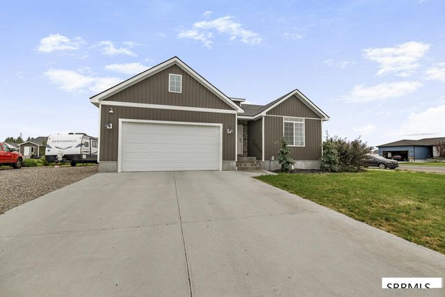 3916 Hemingway Avenue, Idaho Falls, ID 83401