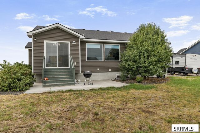 3916 Hemingway Avenue, Idaho Falls, ID 83401
