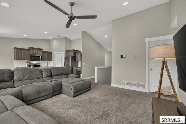 3916 Hemingway Avenue, Idaho Falls, ID 83401