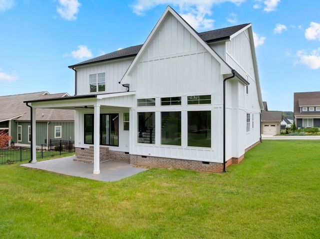 347 Campfire Ct, Winchester, TN 37398