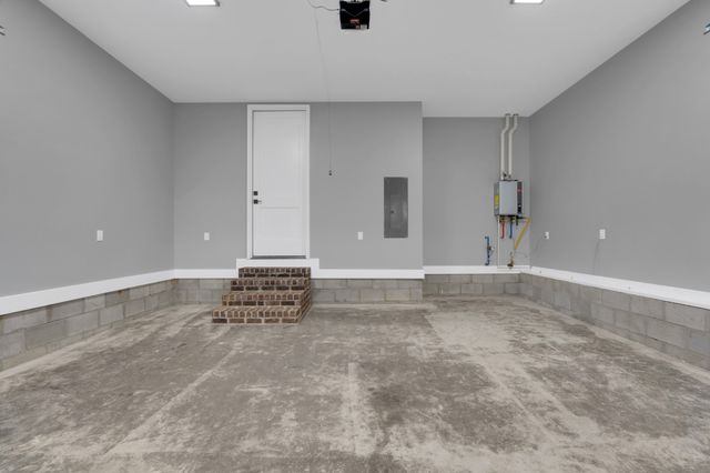 347 Campfire Ct, Winchester, TN 37398
