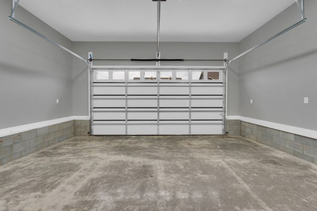 347 Campfire Ct, Winchester, TN 37398