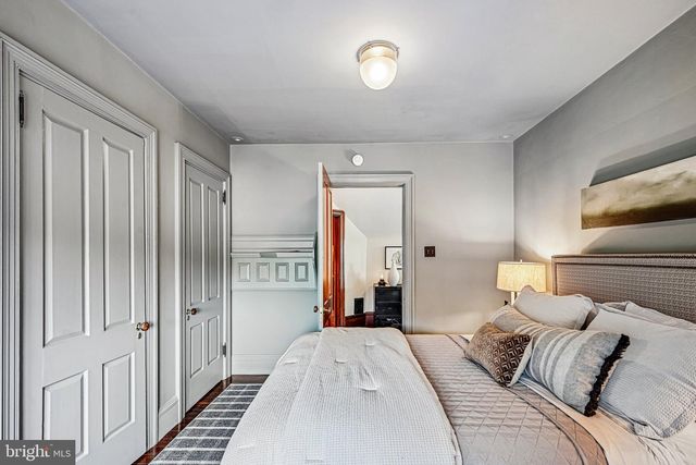 51 E PENN ST, Philadelphia, PA 19144