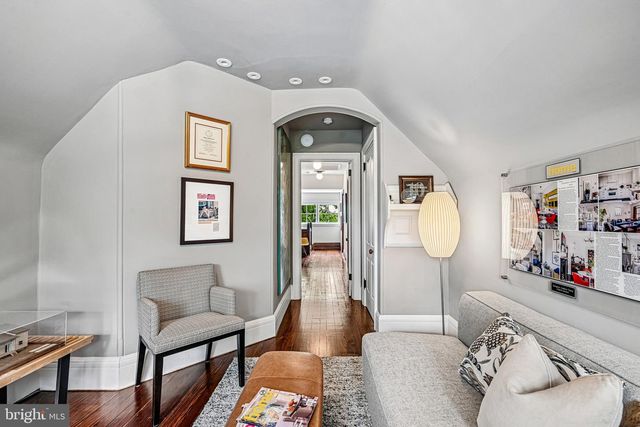 51 E PENN ST, Philadelphia, PA 19144
