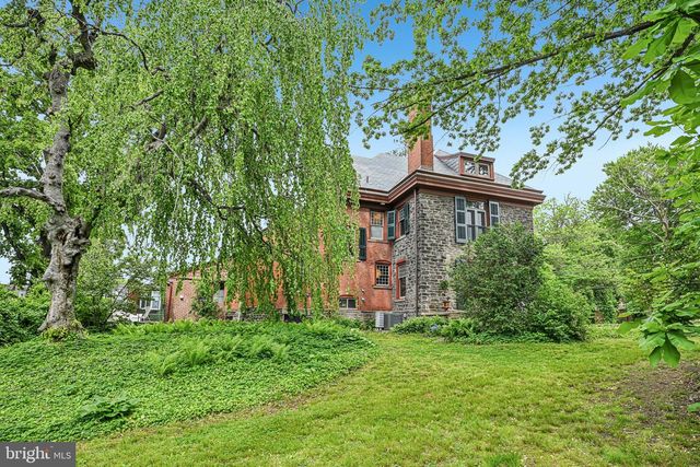 51 E PENN ST, Philadelphia, PA 19144