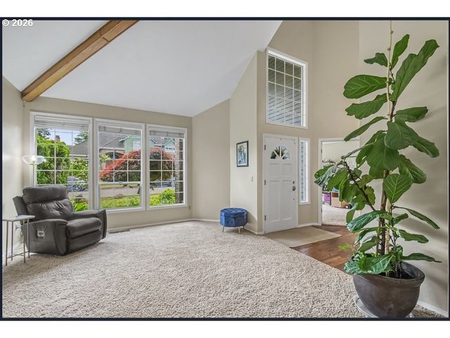 16323 Ne Eugene Ct, Portland, OR 97230