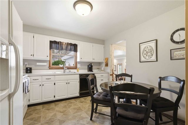 100 Hermitage Circle, Ligonier Twp, PA 15658