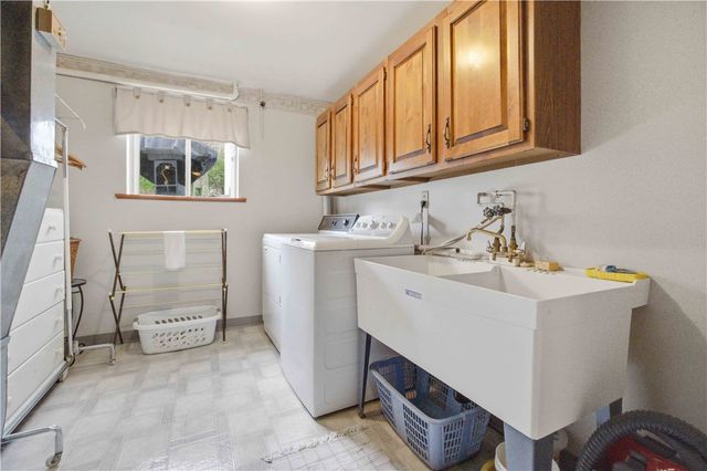 100 Hermitage Circle, Ligonier Twp, PA 15658