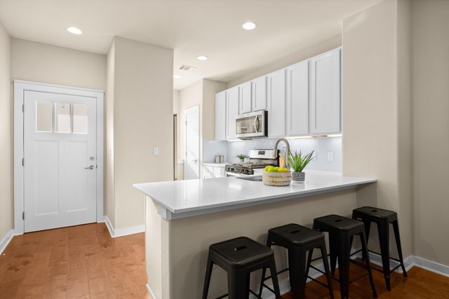 8945 Parker Ranch CIR B, Austin, TX 78748