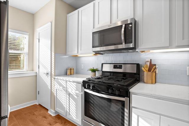 8945 Parker Ranch CIR B, Austin, TX 78748