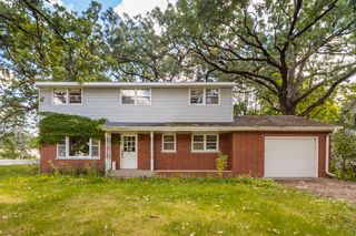 75 S Oak Street, Crystal Lake, IL 60014