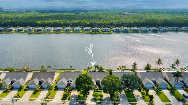 2872 Crown Pointe BLVD, Naples, FL 34112