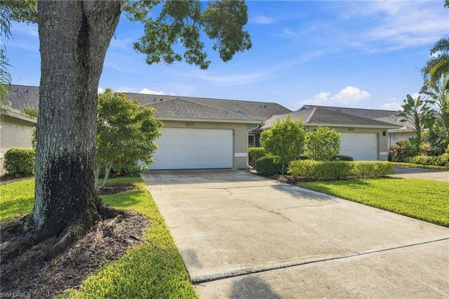 2872 Crown Pointe BLVD, Naples, FL 34112