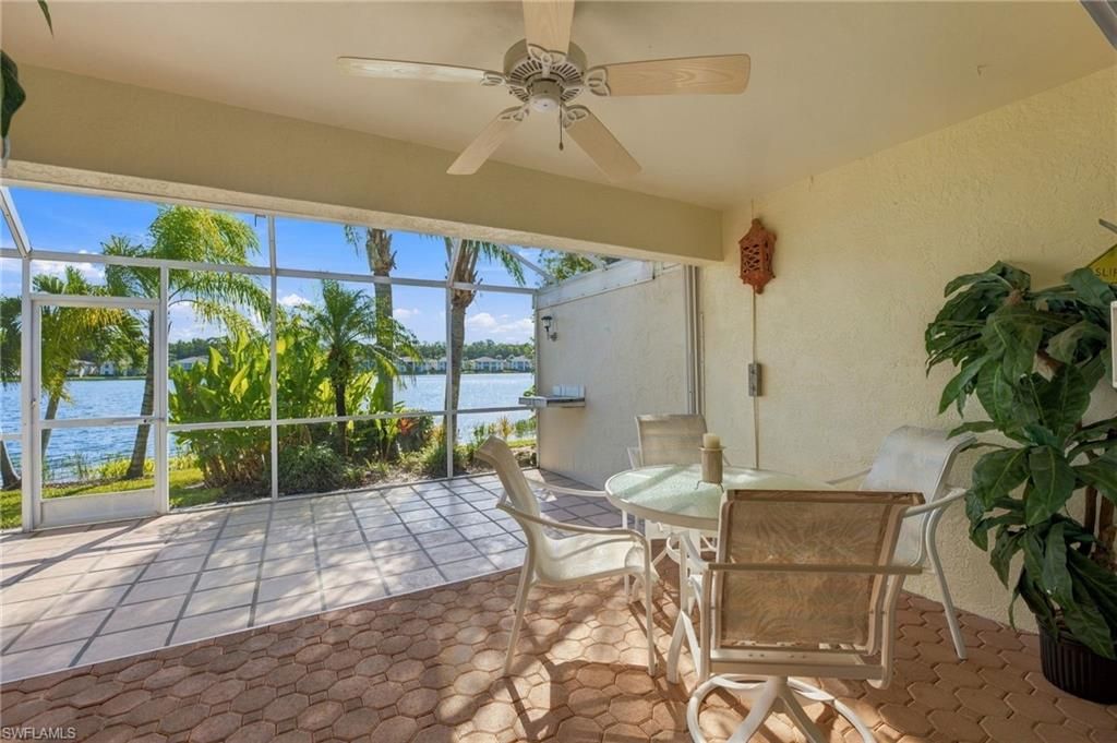 2872 Crown Pointe BLVD, Naples, FL 34112