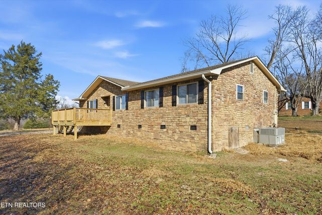 5413 Pryor Rd, Maryville, TN 37804