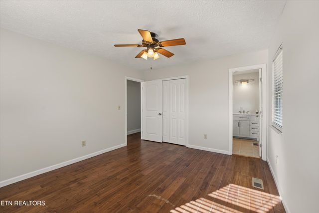 5413 Pryor Rd, Maryville, TN 37804