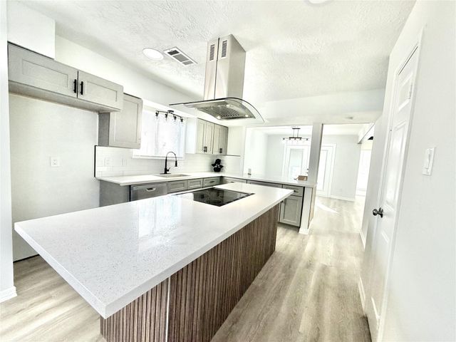 18907 Jodywood Drive, Humble, TX 77346